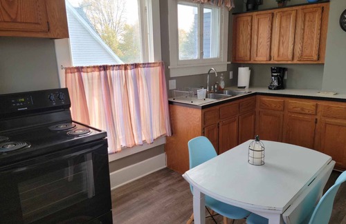 Napoleon Apartamento | Liberty View Lovely one bedroom apartment. Great for traveling workers.
