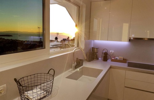 Voula Apartamento | Libra - Luxurious Sea View Apartment