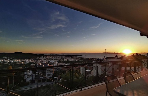 Voula Apartamento | Libra - Luxurious Sea View Apartment