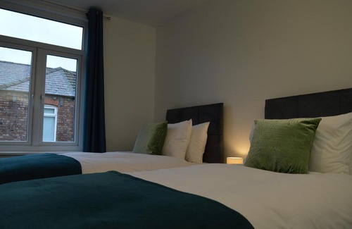 Liverpool Casa | Library House - Now with Sky Sports HD