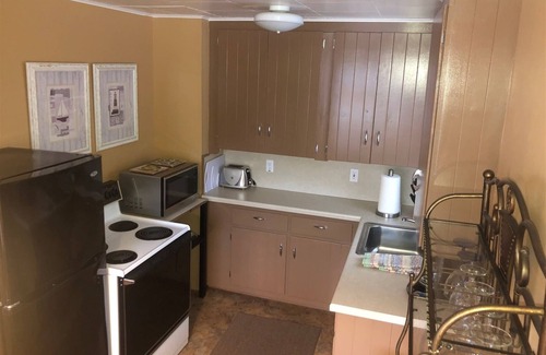 La Pointe Casa | Cabaña privada ubicada en la ciudad de Madeline Island ¡Fácil paseo a tiendas y restaurantes!