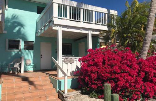 Key Largo Casa | LICENSED MGR - 2/2 VILLA - OCEANFRONT BEACH RESORT - SALTWATER LAGOON & MARINA!
