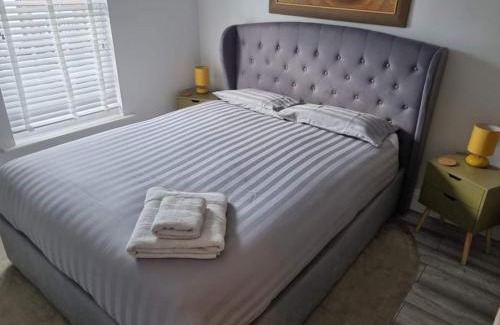 Lichfield Apartamento | Lichfield 2-bed whole apartment
