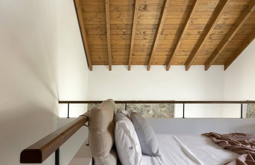 Sourpi Apartamento | Lichnos Luxury Maisonette 1