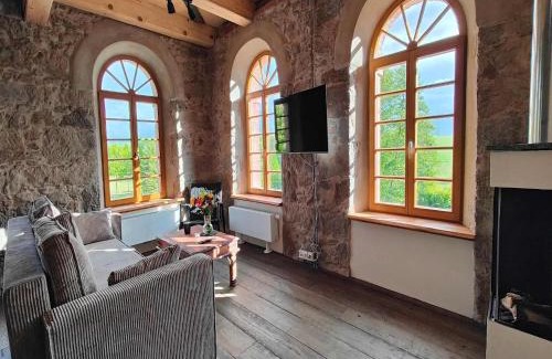Buhlau Apartamento | Lichtdurchflutetes Apartment mit Sauna & Kamin