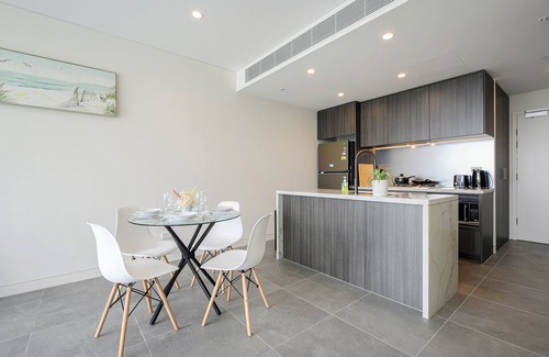 Lidcombe Apartamento | Lidcombe Chic 1-bedroom apartment with fitness room and pool