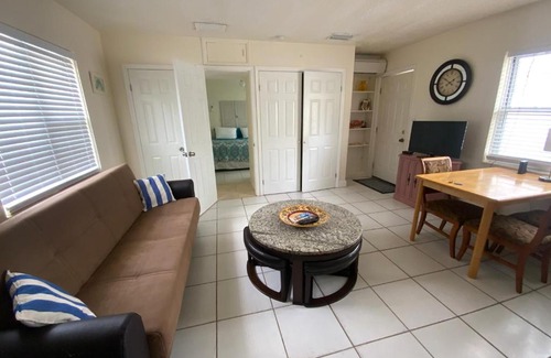 Sarasota Apartamento | Lido Sunshine L, Steps to Lido Beach