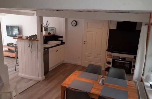Dagebuell Casa | Liebevoll Saniertes Ferienhaus in Ruhiger Warftlage in Dagebüll-kirche