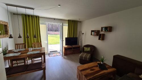 Gelbensande Apartamento | Lieblingsplatz im Küstenwald Graal-Müritz