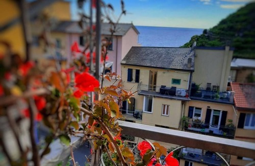Manarola Apartamento | Liersena Sea View Mini Villa with AC