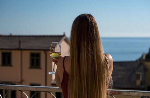 Manarola Apartamento | Liersena Sea View Mini Villa with AC