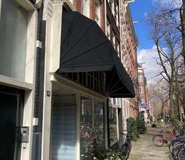 Oude Pijp Apartamento | LIEV Amsterdam Cozy boutique suite in The Pijp