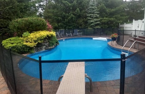 Hampton Bays Casa | Life is a breeze by the bay