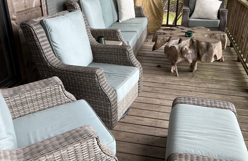 Crockett Casa | Life Is Better At The Lake