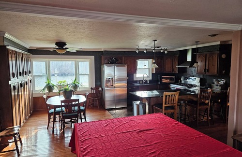 Edwardsburg Casa | Life is Better on the Lake! 3 Bedroom Lake house with Dock for boat and Kayaks