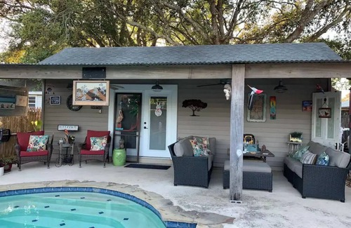 New Iberia Casa | Life is better poolside at The Bayou Pool House
