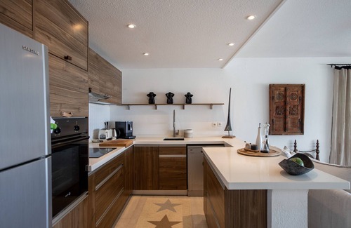 Cul de Sac Casa | Life IS Good IN CUL DE SAC