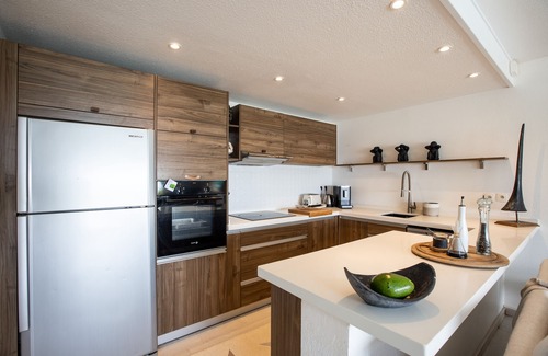 Cul de Sac Casa | Life IS Good IN CUL DE SAC