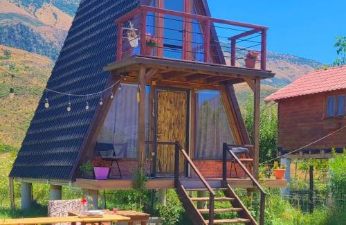 Albania Otro | Life on the farm