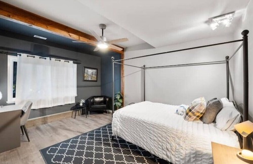 Maple Valley Casa | Life's Better on the Lake