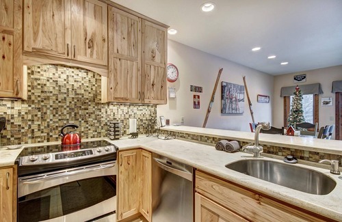 Four O'Clock Villa | Liftside Retreat in Breckenridge