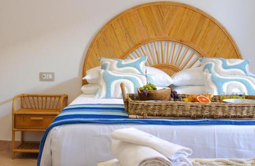 Anzio Apartamento | LIGEA APARTMENT - Bright Mediterranean Home with Bali-Inspired Touches - Central Anzio near Sea, Train and Bus Station
