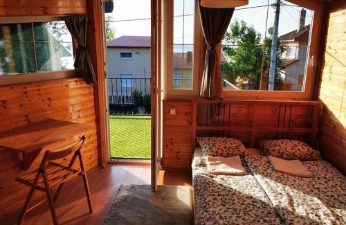 Fonyodliget Apartamento | Liget Apartman Fonyódliget - Balaton lake view 30 m from Beach.