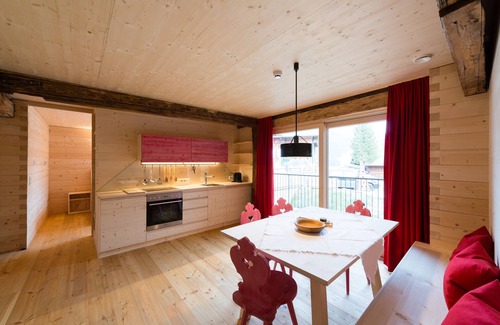 Innervillgraten Apartamento | Luz, aire, calma, paisaje. Sumérgete en nuestra casa de Giatla