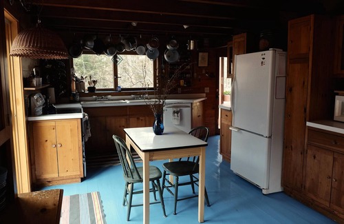 Wellfleet Casa | Luz y Airy, Cómodo Ambiente