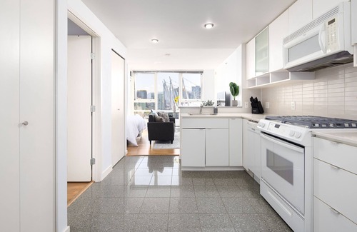Southeast False Creek Apartamento | Light and Bright Yaletown with Pool