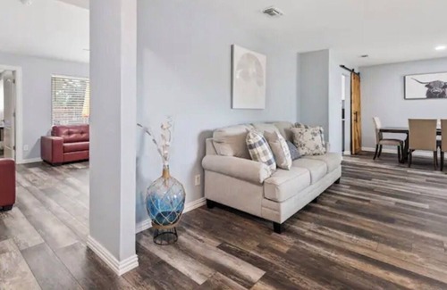 Bedford Casa | Light and open spaces. Perfect location