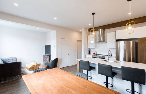 Mile End Apartamento | Light Filled 2 Bdr Unit in Mile End by Denstays