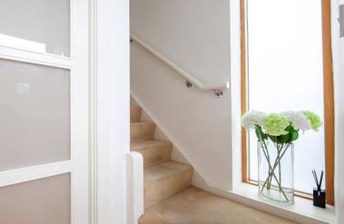 Baldoyle Apartamento | Light Filled 2BD Home with Sea Views Baldoyle