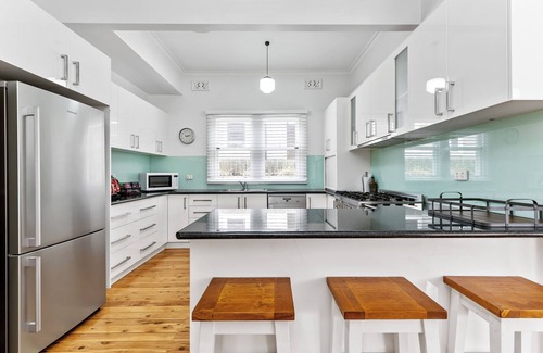 Turvey Park Casa | Light filled and spacious home in a central location