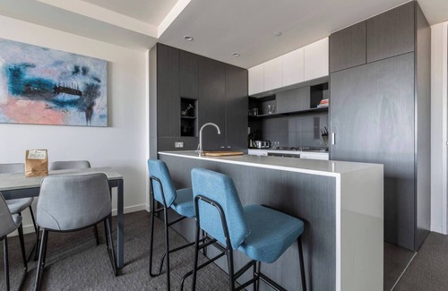 Hawthorn Apartamento | Light Filled Stylish Living in Diverse Hawthorn