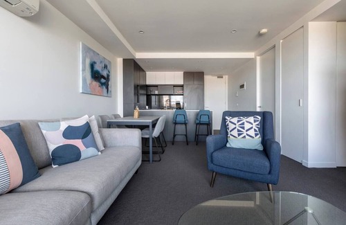 Hawthorn Apartamento | Light Filled Stylish Living in Diverse Hawthorn