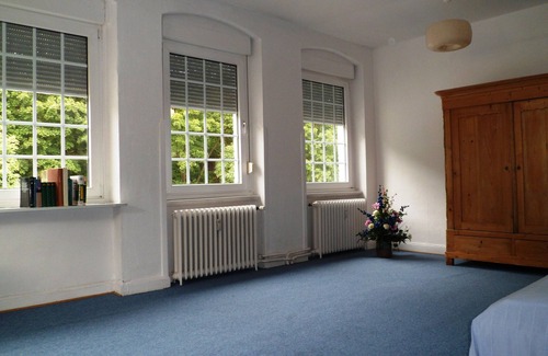 Gemarkung Langerfeld Apartamento | Luminoso, totalmente amueblado, recientemente renovado apartamento de 55m²