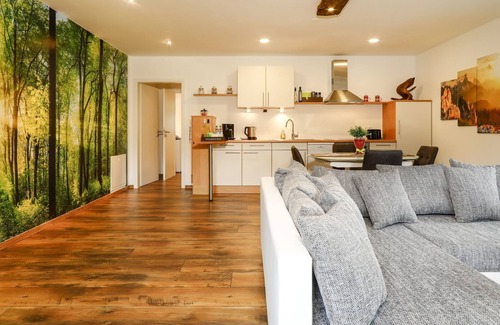 Sigmarszell Apartamento | Light-flooded Holiday Apartment Fritsche with Terrace, Pool, Garden & Wi-Fi