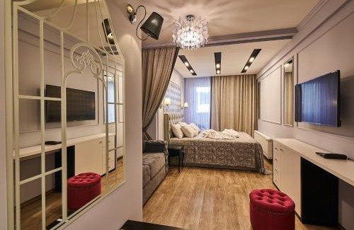 Dnipro Hotel | Light Hotel