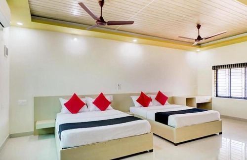 Udupi Complejo | Light House Beach Resort