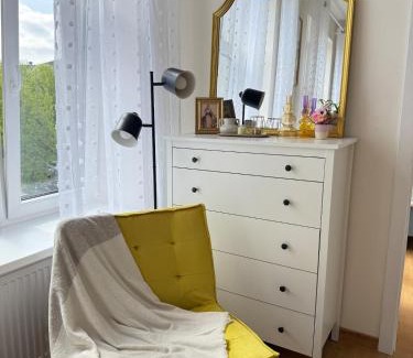 Tornkalns Apartamento | Light&Linen Nest Riga with FREE Backyard Parking - near Old Town!