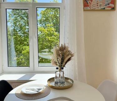 Tornkalns Apartamento | Light&Linen Nest Riga with FREE Backyard Parking - near Old Town!