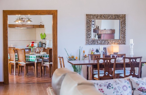 Masdache Casa | Casa luminosa y espaciosa en la región de viñedos, justo en el medio de la isla