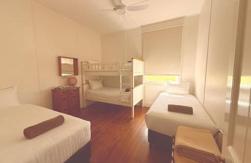 Yamba Casa | Lighthouse Cottage Pilot Hill