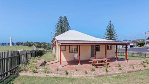 Yamba Casa | Lighthouse Cottage Pilot Hill