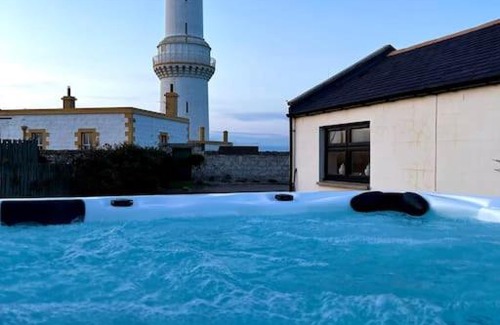 Central Aberdeen Casa | Lighthouse Cottage With Hottub