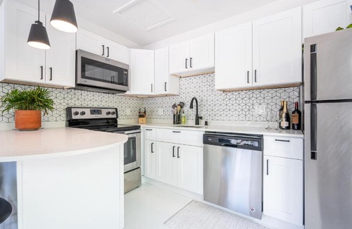 Coral Ridge Isles Apartamento | Lighthouse Guest Suites