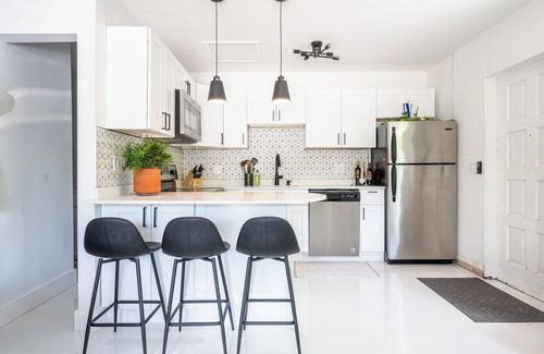 Coral Ridge Isles Casa | Lighthouse Guest Suites
