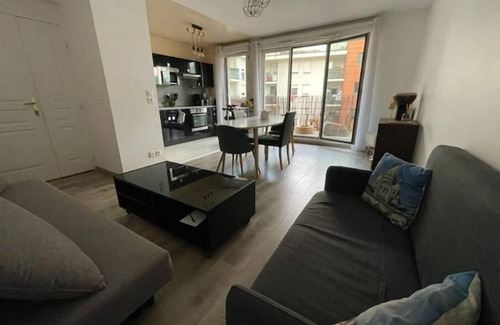 Asnieres-sur-Seine Apartamento | Ligne RER C Proche Paris