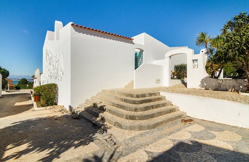 Prainha Apartamento | Liiiving in Algarve Alvor Blue Villa